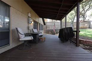 2813 Meandering Way, Bedford, TX 76021 - Photo 37
