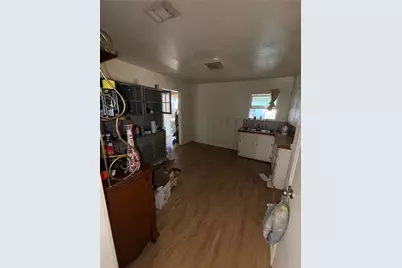 607 N Norma Drive, Lacy Lakeview, TX 76705 - Photo 9