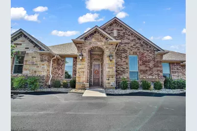 3601 Farm Land Court, Granbury, TX 76048 - Photo 3
