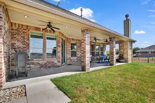 3601 Farm Land Ct, Granbury, TX 76048 - Photo 33