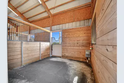 3601 Farm Land Court, Granbury, TX 76048 - Photo 25
