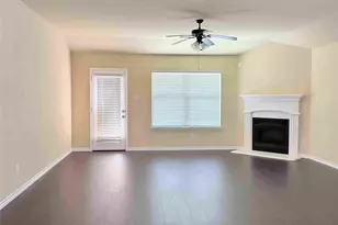 2400 Jonathan Creek Dr, Little Elm, TX 75068 - Photo 3