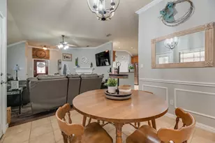 9032 Racquet Club Dr, Fort Worth, TX 76120 - Photo 7