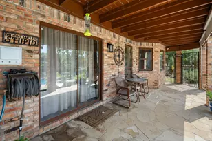 2910 Lakeshore Ct, Arlington, TX 76013 - Photo 33
