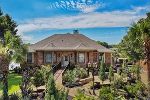 2910 Lakeshore Ct, Arlington, TX 76013 - Photo 1
