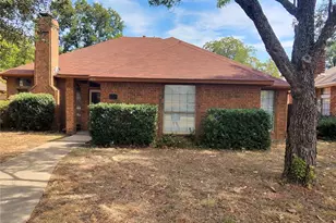 108 Tara Cir, Lancaster, TX 75146 - Photo 1