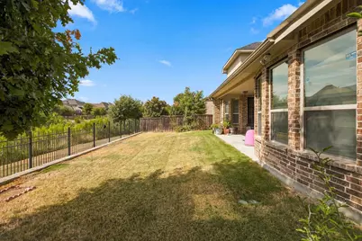 7211 Arches Avenue, Irving, TX 75063 - Photo 39