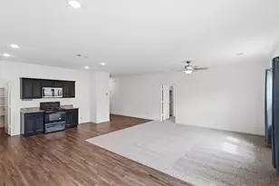 5401 Stone Meadow Ln, Fort Worth, TX 76179 - Photo 19