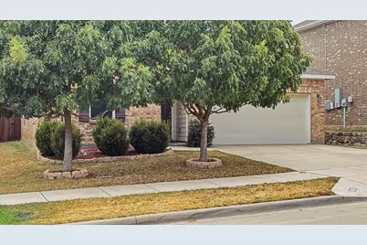 5401 Stone Meadow Lane, Fort Worth, TX 76179 - Photo 3