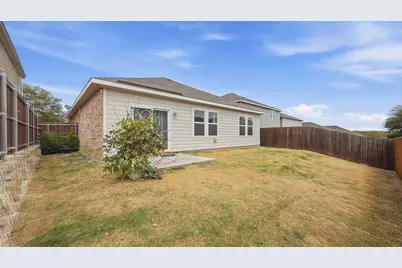 5401 Stone Meadow Lane, Fort Worth, TX 76179 - Photo 9
