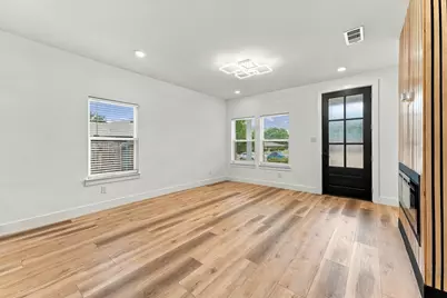 5263 Pennridge Lane, Dallas, TX 75241 - Photo 11