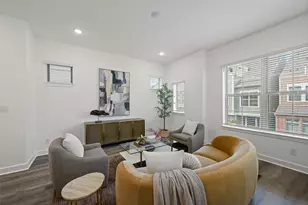 1047 Manacor Ln, Dallas, TX 75212 - Photo 11