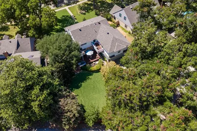 9908 Robin Hill Lane, Dallas, TX 75238 - Photo 3