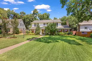 9908 Robin Hill Ln, Dallas, TX 75238 - Photo 17