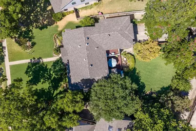9908 Robin Hill Lane, Dallas, TX 75238 - Photo 5