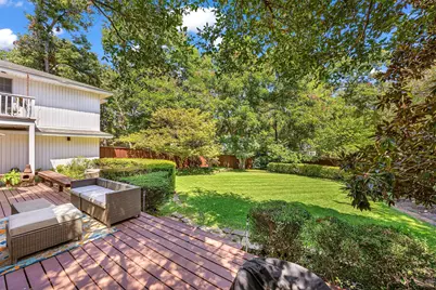 9908 Robin Hill Lane, Dallas, TX 75238 - Photo 11
