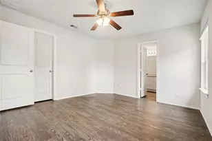 1634 E Missouri Ave, Dallas, TX 75216 - Photo 19