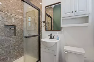 13508 Challaburton Dr, Farmers Branch, TX 75234 - Photo 23