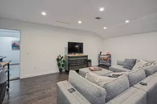 13508 Challaburton Dr, Farmers Branch, TX 75234 - Photo 15