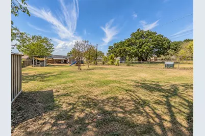 7008 Smithfield Road, North Richland Hills, TX 76182 - Photo 9