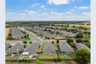 905 Heston Circle, Robinson, TX 76706 - Photo 35