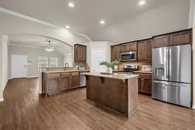 905 Heston Circle, Robinson, TX 76706 - Photo 9