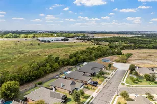 905 Heston Cir, Robinson, TX 76706 - Photo 37