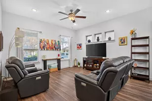 6532 Northern Dancer Dr, North Richland Hills, TX 76180 - Photo 5
