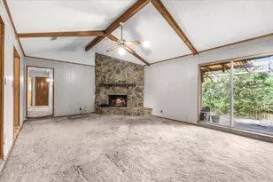 1007 Field Crest Ct, Arlington, TX 76012 - Photo 5