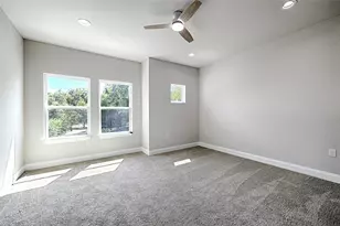 210 Mineral Wells St, Terrell, TX 75160 - Photo 11