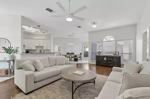3115 Sandcastle Trail, Arlington, TX 76012 - Photo 3