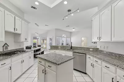 3115 Sandcastle Trail, Arlington, TX 76012 - Photo 9