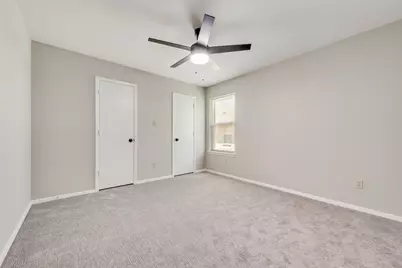 105 Wildwood Court, Grapevine, TX 76051 - Photo 21