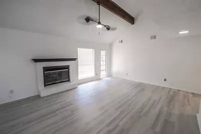 5439 Pershing Avenue, Fort Worth, TX 76107 - Photo 19