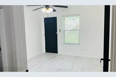 2200 E Trinity Mills Road #313, Carrollton, TX 75006 - Photo 11