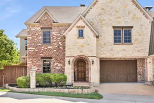 2624 Grail Maiden Ct, Lewisville, TX 75056 - Photo 3