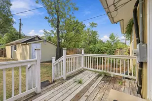 424 W Sears St, Denison, TX 75020 - Photo 31