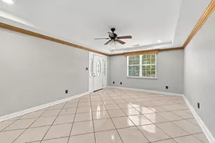 424 W Sears St, Denison, TX 75020 - Photo 7
