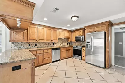 424 W Sears Street, Denison, TX 75020 - Photo 9