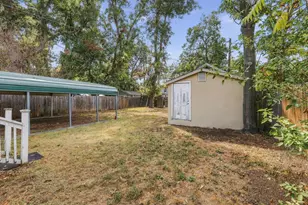 424 W Sears St, Denison, TX 75020 - Photo 33