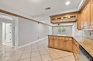 424 W Sears St, Denison, TX 75020 - Photo 11