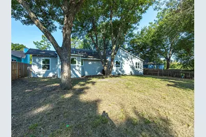 1106 N McKinney Street, Ennis, TX 75119 - Photo 25
