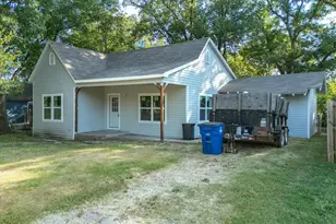 1106 N McKinney St, Ennis, TX 75119 - Photo 3