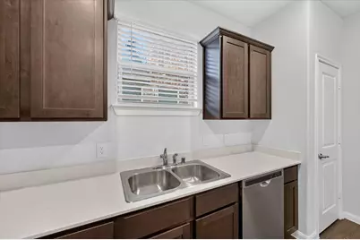 3920 Oak Creek Circle, Denison, TX 75020 - Photo 7