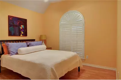 8626 Forest Glen Drive, Irving, TX 75063 - Photo 9