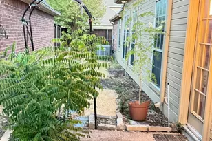 8626 Forest Glen Dr, Irving, TX 75063 - Photo 11