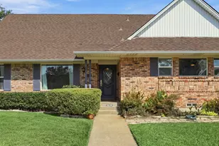 9639 Brentgate Dr, Dallas, TX 75238 - Photo 3
