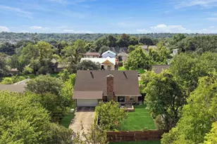 9639 Brentgate Dr, Dallas, TX 75238 - Photo 31