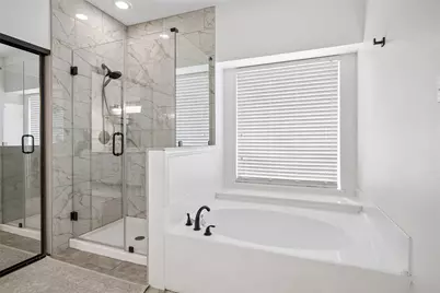 3801 Kite Meadow Drive, Plano, TX 75074 - Photo 9