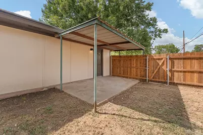 101 Myers Avenue, Cleburne, TX 76033 - Photo 33
